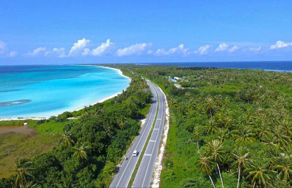 Laamu Atoll Gan Link Road